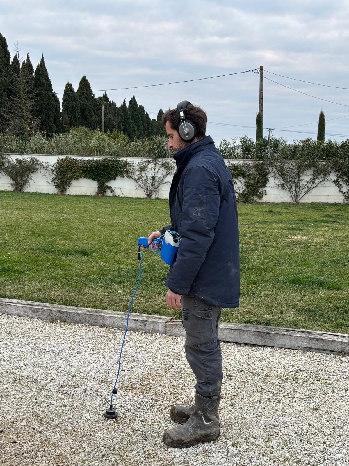 Recherche de fuite par méthode électro-acoustique sur canalisation